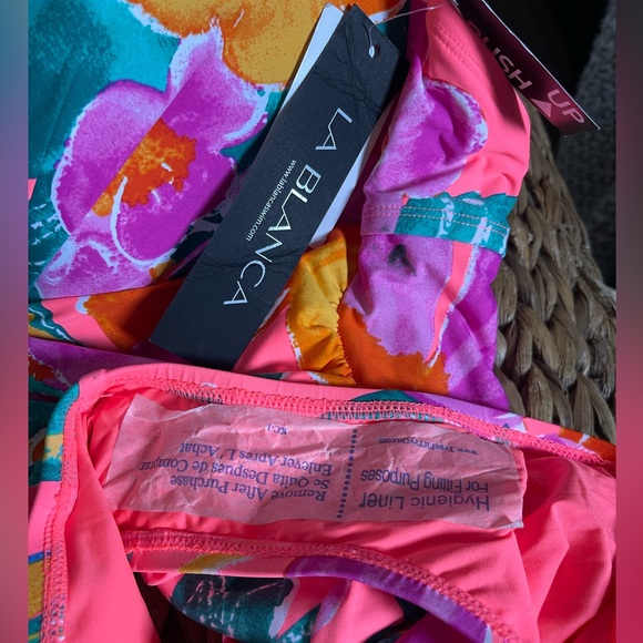 La Blanca Isla Floral Twist Keyhole Push-Up One Piece Swimsuit - Picture 9 of 9